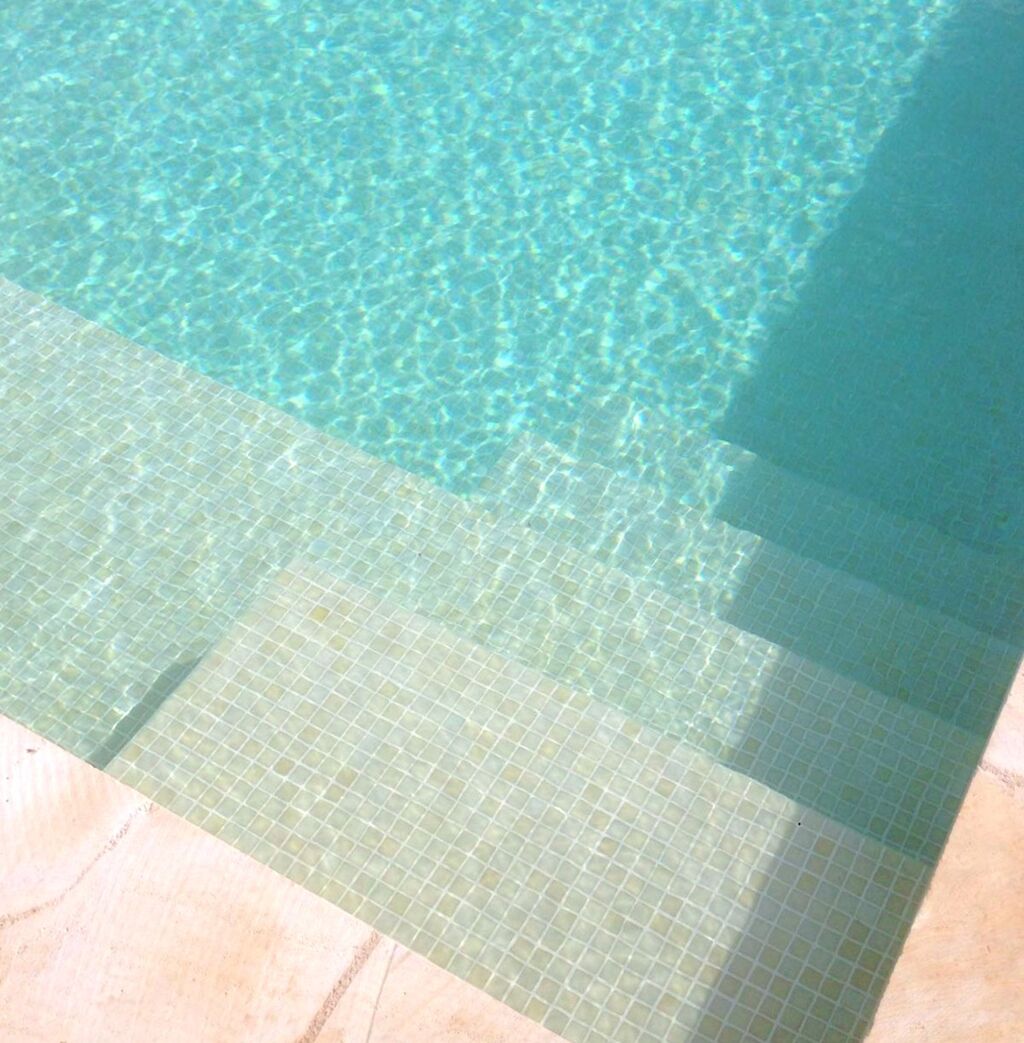 64359_239662_imagenpiscina54324_67144.jpg