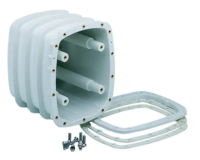 11503 | Accessory for fitting
in liner and fibreglass pools